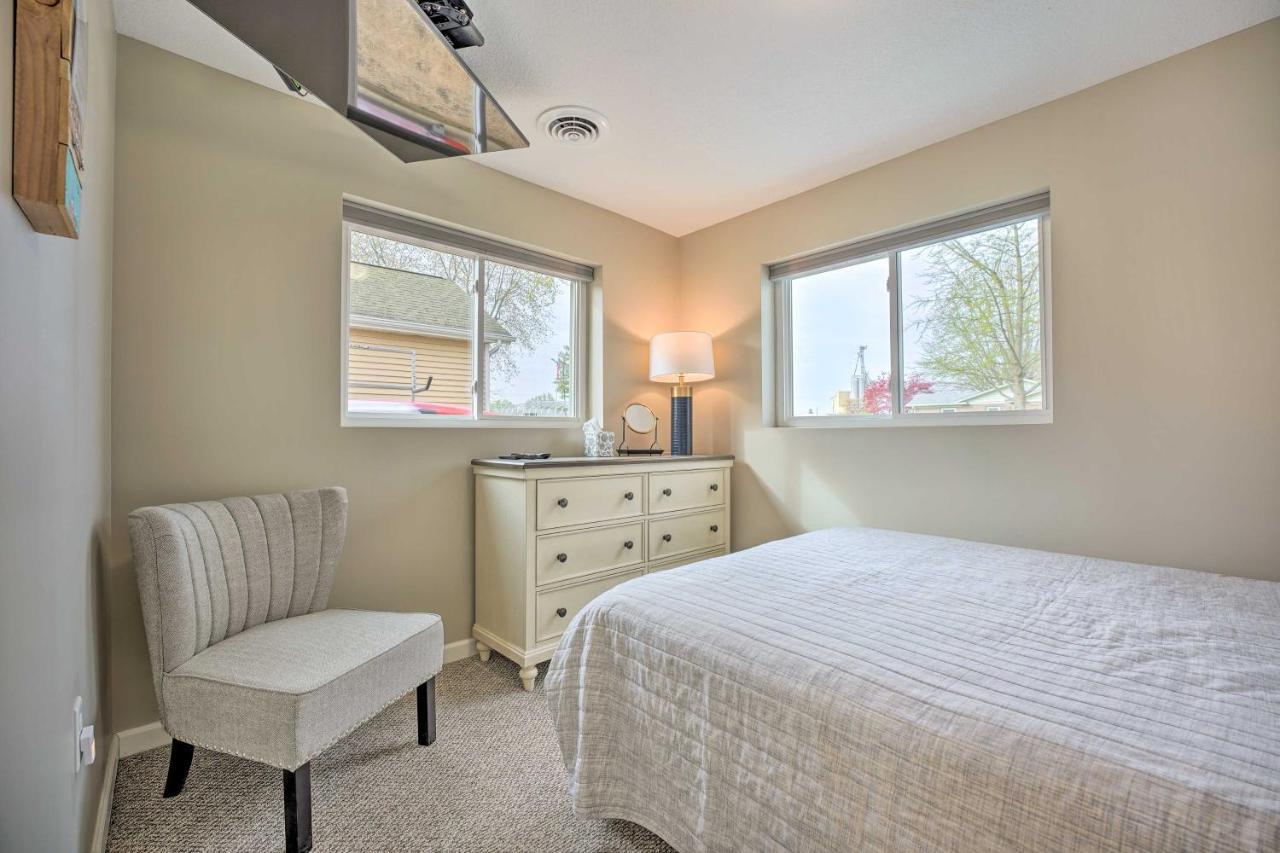 Waterfront Syracuse Home With Patio And Fire Pit! المظهر الخارجي الصورة