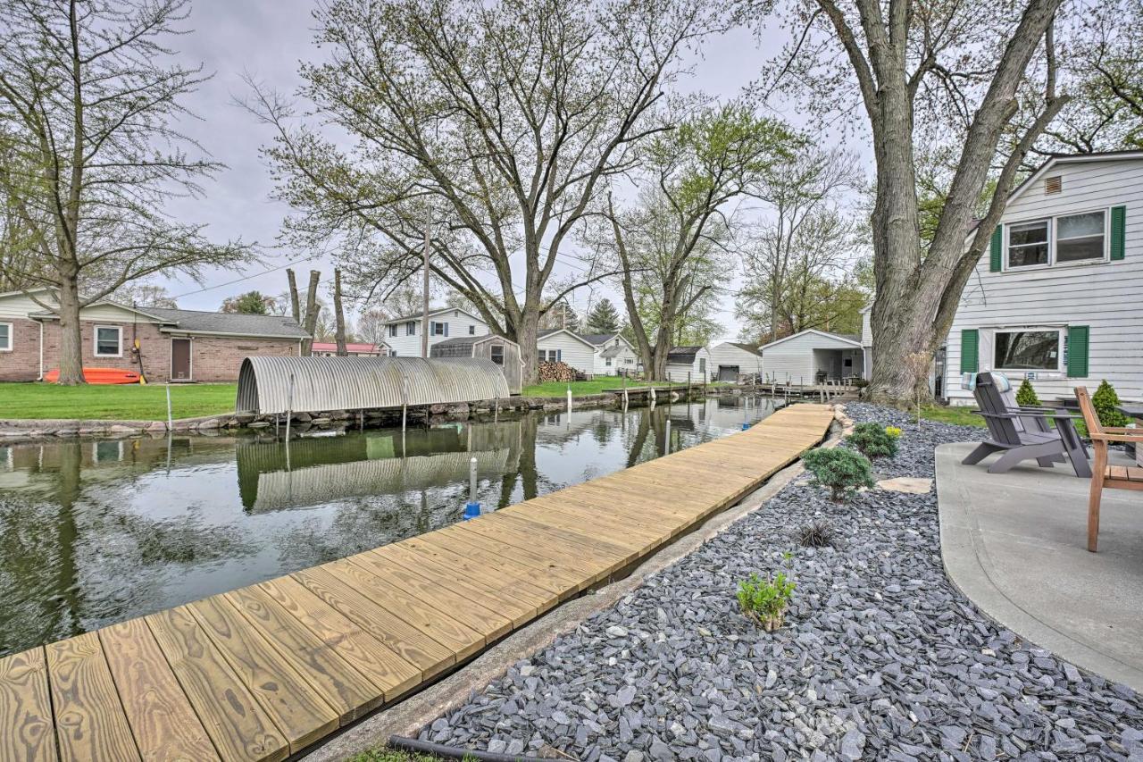 Waterfront Syracuse Home With Patio And Fire Pit! المظهر الخارجي الصورة
